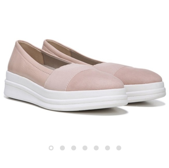 naturalizer pink shoes
